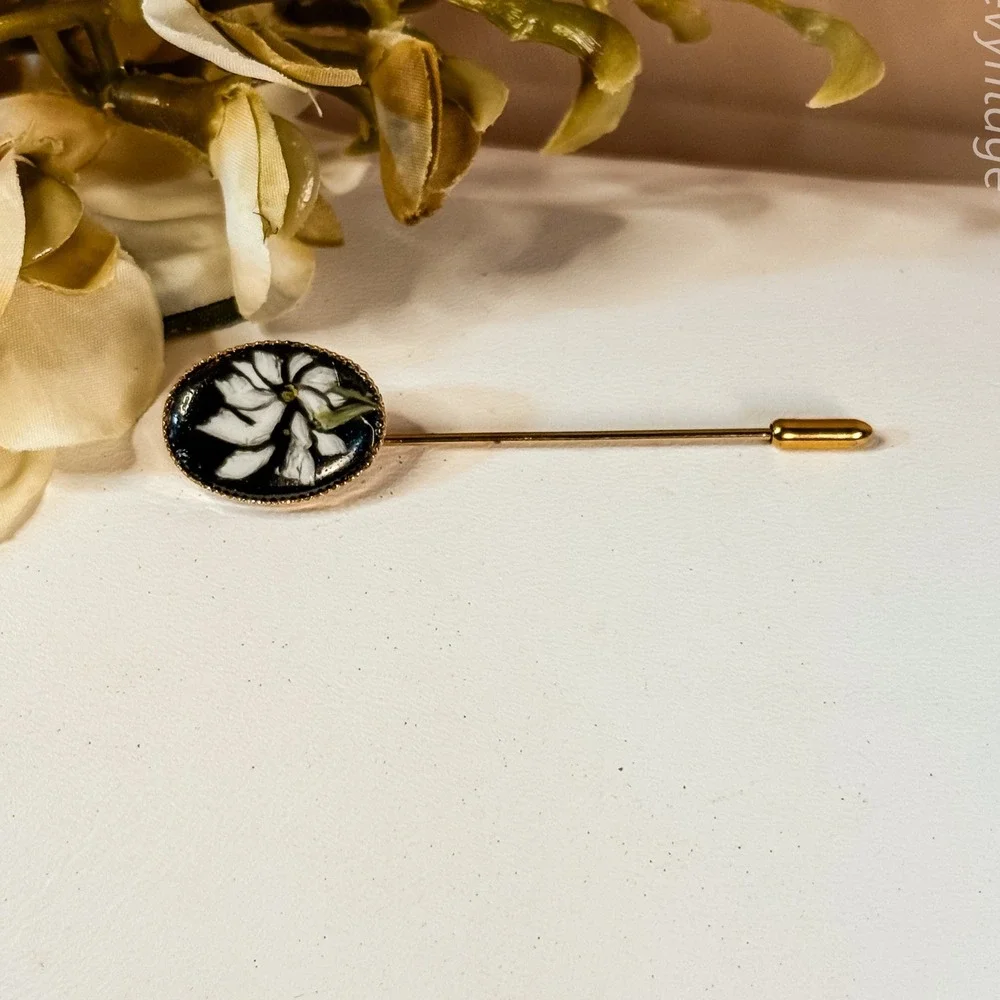Gold tone Stick Pin Brooch‎ with Black Accent Stone